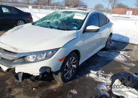 2018 Honda Civic Ex z USA, uszkodzony, nr VIN 2HGFC2F73JH507541
